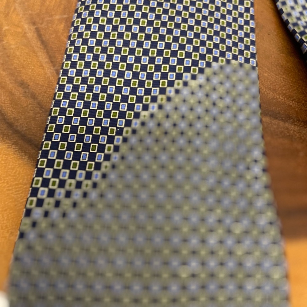 Brooks Brothers Makers Rectangle Pattern Silk Tie - image 4